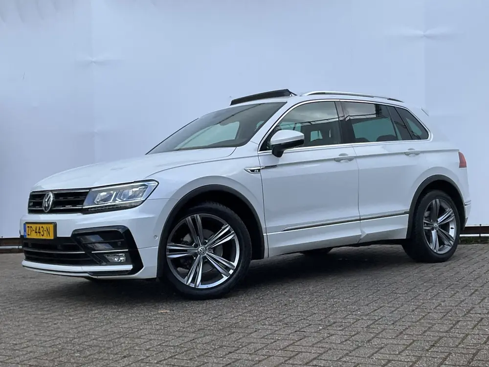 Volkswagen Tiguan 1.5 TSI R-Line Business Pano Carplay Massa uit 2019, foto 12