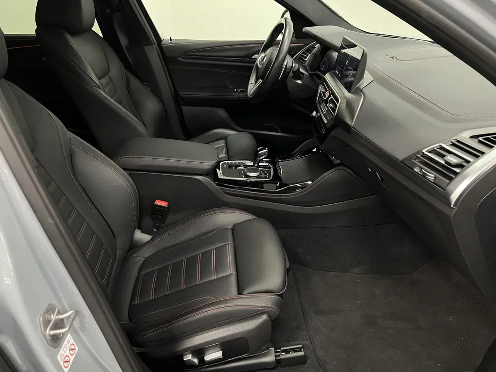 BMW X4 M40i 360PK uit 2022, foto 17