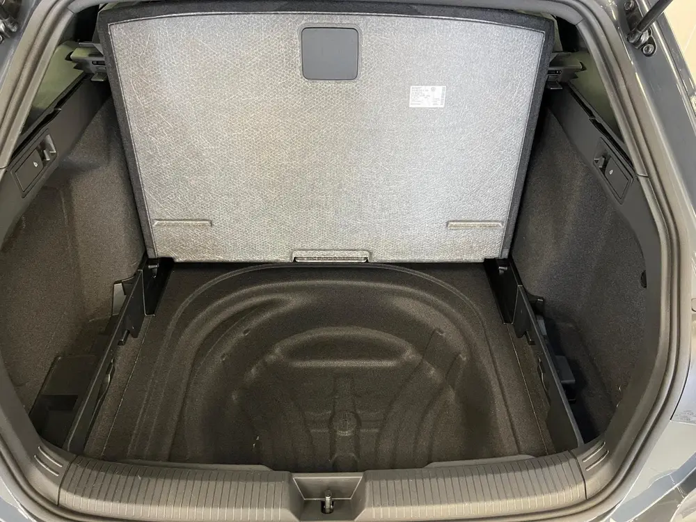 Volkswagen Golf Variant 1.5 TSI 150PK / R-LINE / 8.5 EDITION uit 2025, foto 12