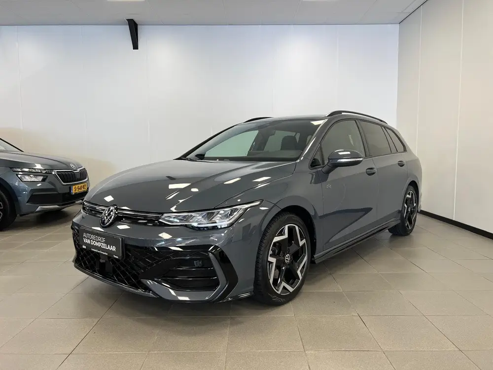 Volkswagen Golf Variant 1.5 TSI 150PK / R-LINE / 8.5 EDITION uit 2025, foto 6