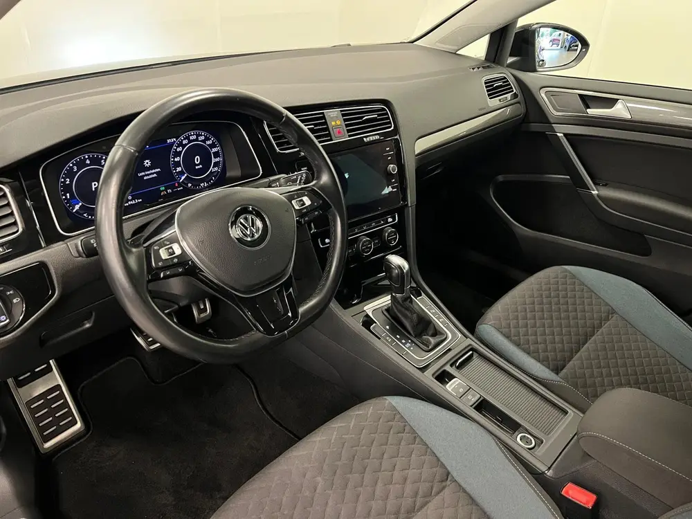 Volkswagen Golf 1.5 TSI Highline / STOELVERW / DSG AUTOMAAT uit 2019, foto 20