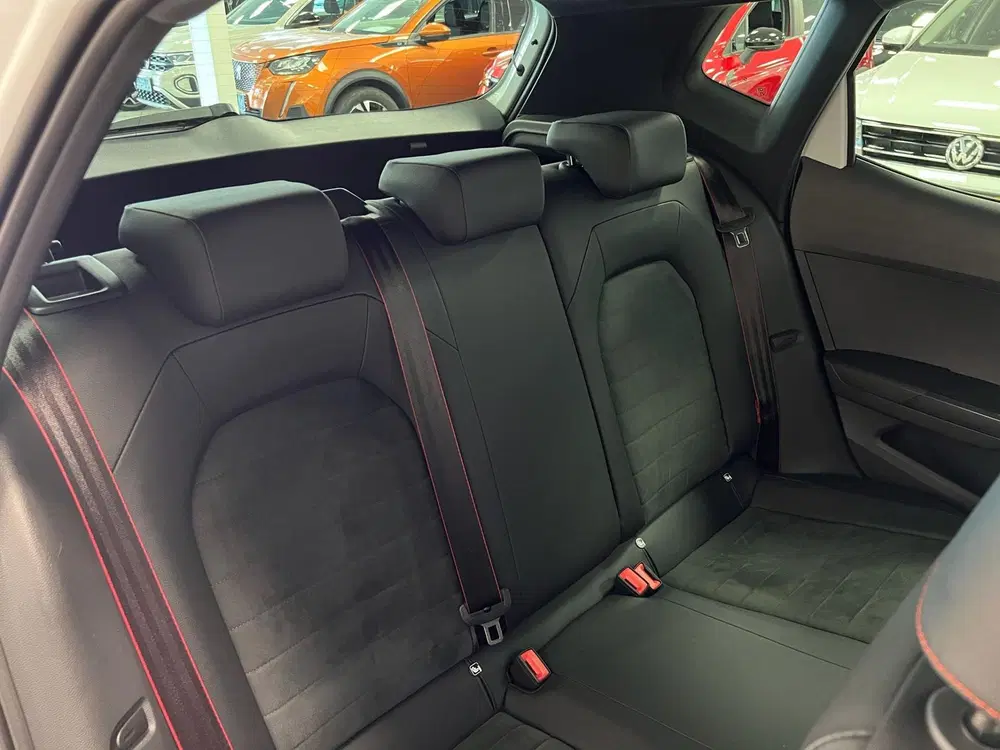 SEAT Arona 1.5 TSI 150PK uit 2024, foto 10