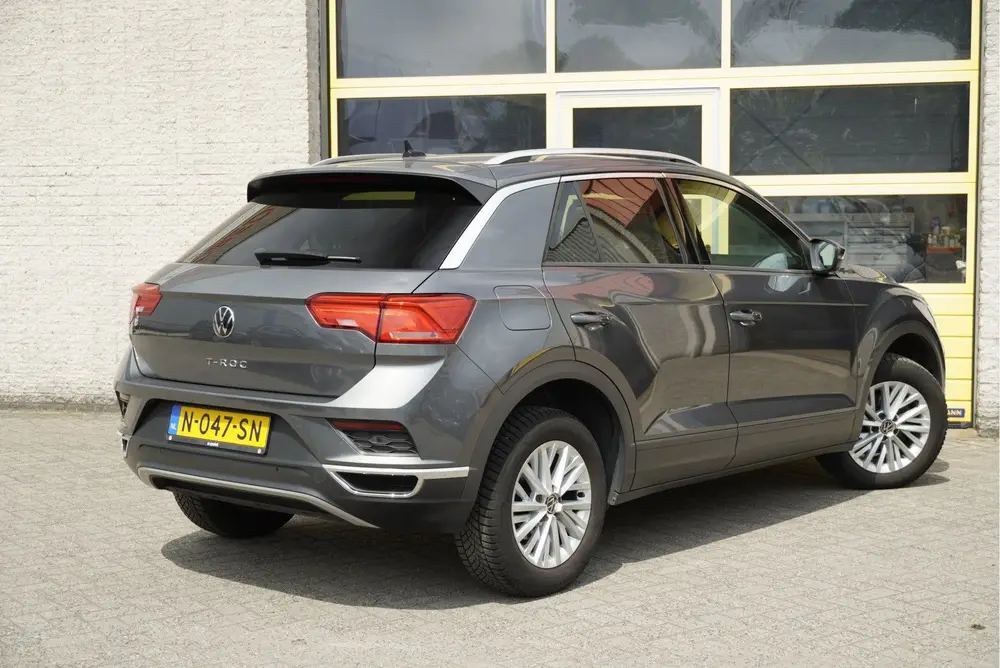 Volkswagen T-Roc 1.5 TSI 150PK! Automaat Style Business BJ20 uit 2022, foto 5