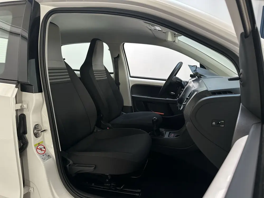 Volkswagen Up! 1.0 BMT Move Up! Airco Elektrische Ramen uit 2020, foto 5