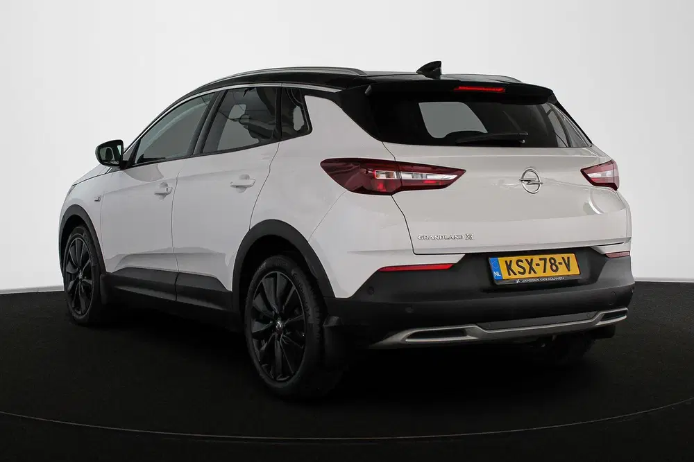 Opel Grandland X 1.6 Turbo Ultimate Leder Stoelventilatie S uit 2020, foto 4