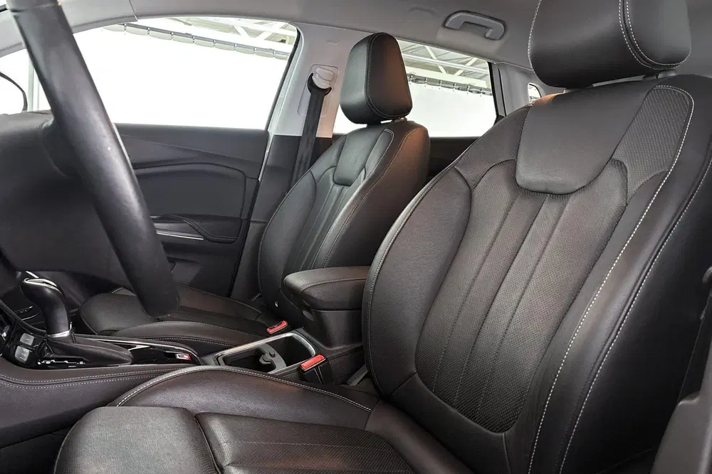 Opel Grandland X 1.6 Turbo Ultimate Leder Stoelventilatie S uit 2020, foto 6
