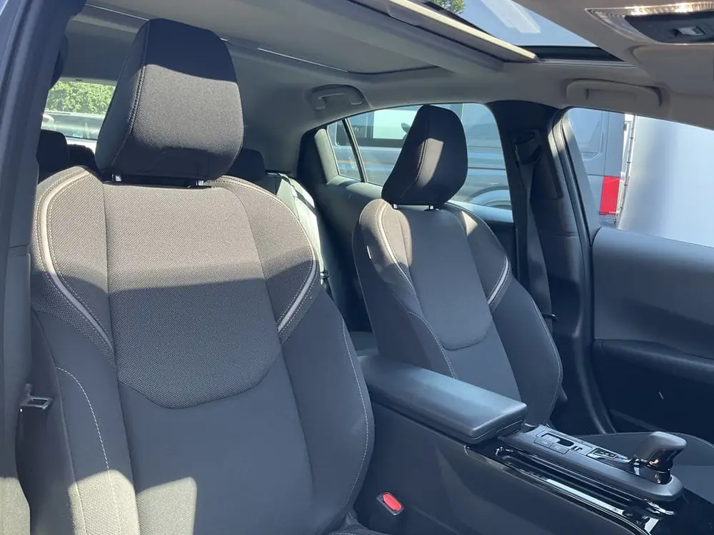 Toyota Prius 2.0 Plug-in Executive Carplay Pano.dak Stoel/St uit 2024, foto 3