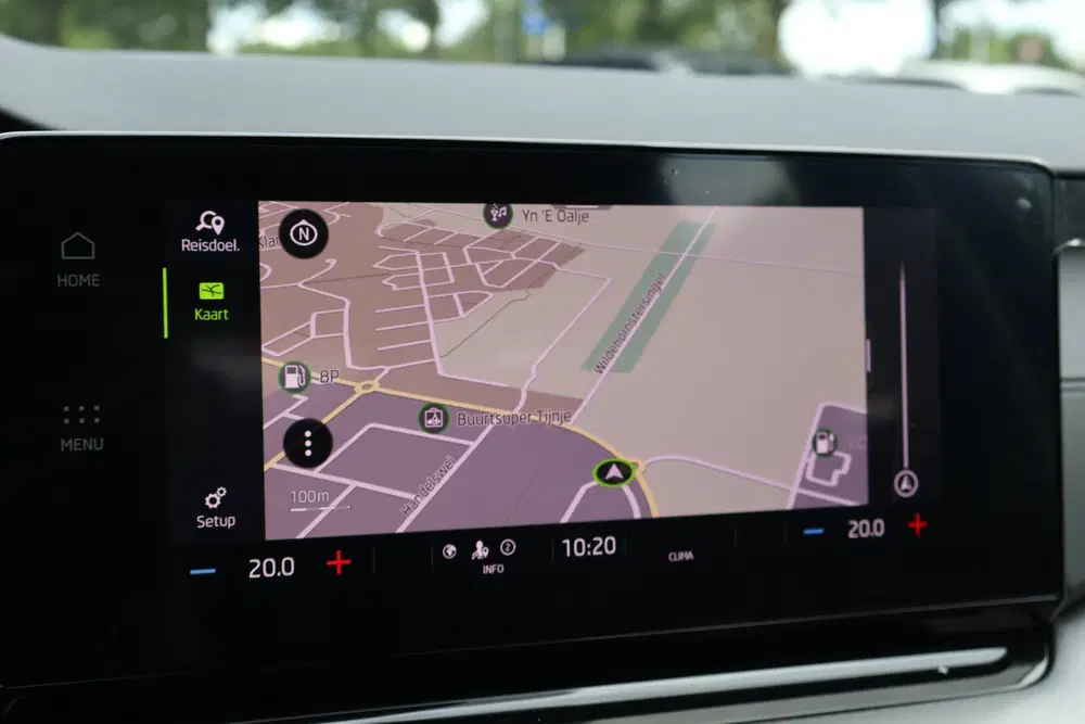 Skoda Octavia 1.0 e-TSI Business Edition uit 2023, foto 14