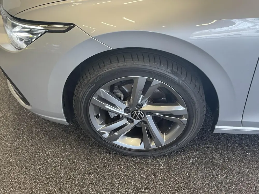 Volkswagen Golf Variant 1.0 eTSI 110pk DSG Life Automaat Nav uit 2021, foto 12