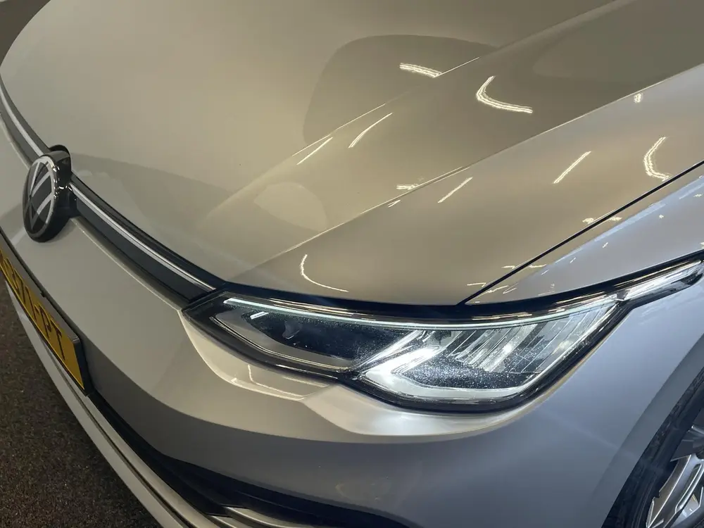Volkswagen Golf Variant 1.0 eTSI 110pk DSG Life Automaat Nav uit 2021, foto 15