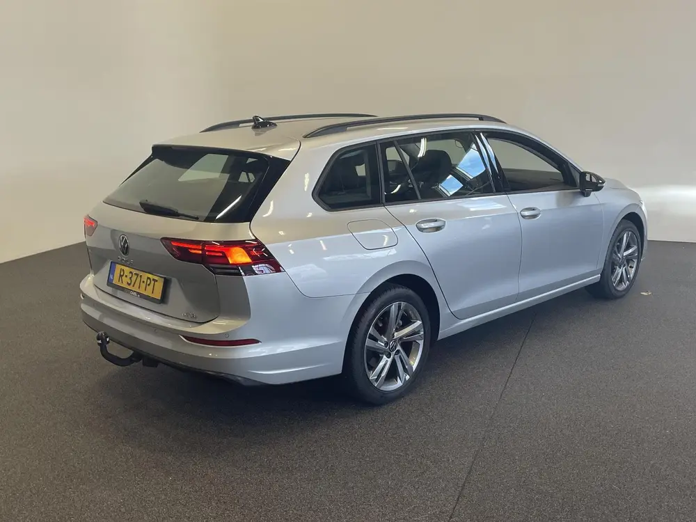 Volkswagen Golf Variant 1.0 eTSI 110pk DSG Life Automaat Nav uit 2021, foto 5