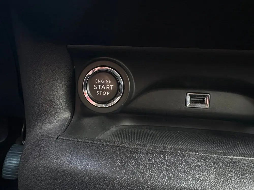 Citroën C4 Cactus Citroen C4 Cactus 1.2 PureTech Business uit 2019, foto 14