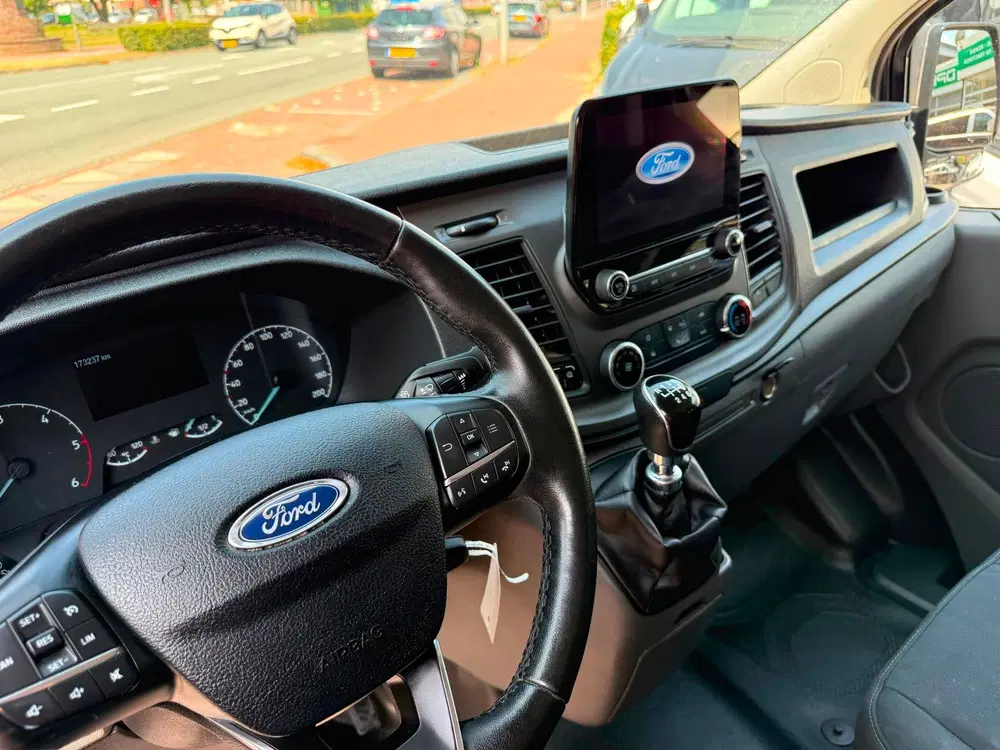 Ford Transit Custom 300 2.0 TDCI L2H1 Trend DC uit 2021, foto 8