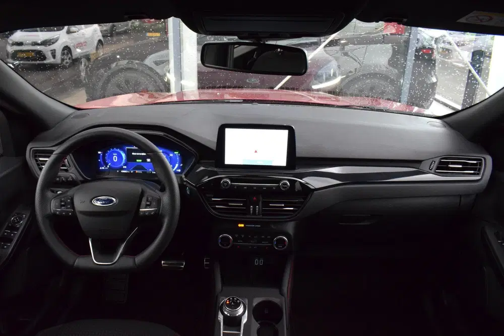 Ford Kuga 2.5 PHEV ST-Line uit 2021, foto 13