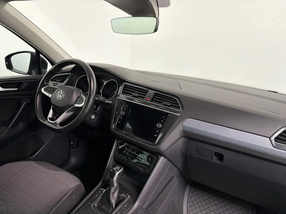 Volkswagen Tiguan 1.5 TSI Elegance.1800KG Trekgewicht! uit 2022, foto 6