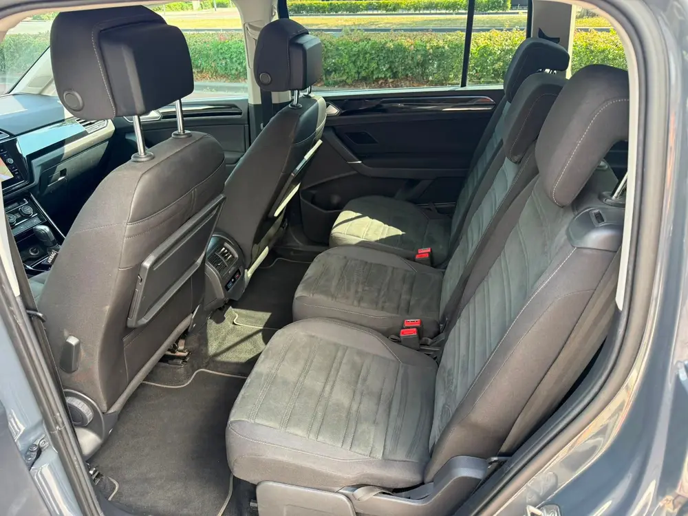 Volkswagen Touran 1.5 TSI DSG Highline | Navigatie | 7 P uit 2021, foto 13