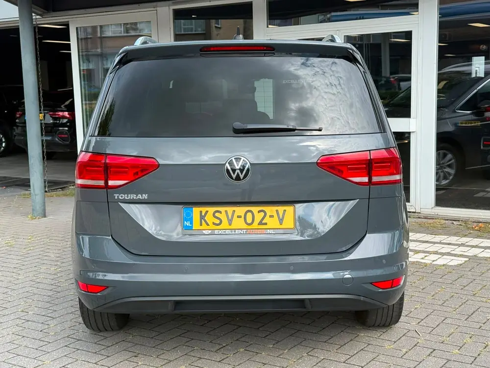 Volkswagen Touran 1.5 TSI DSG Highline | Navigatie | 7 P uit 2021, foto 6