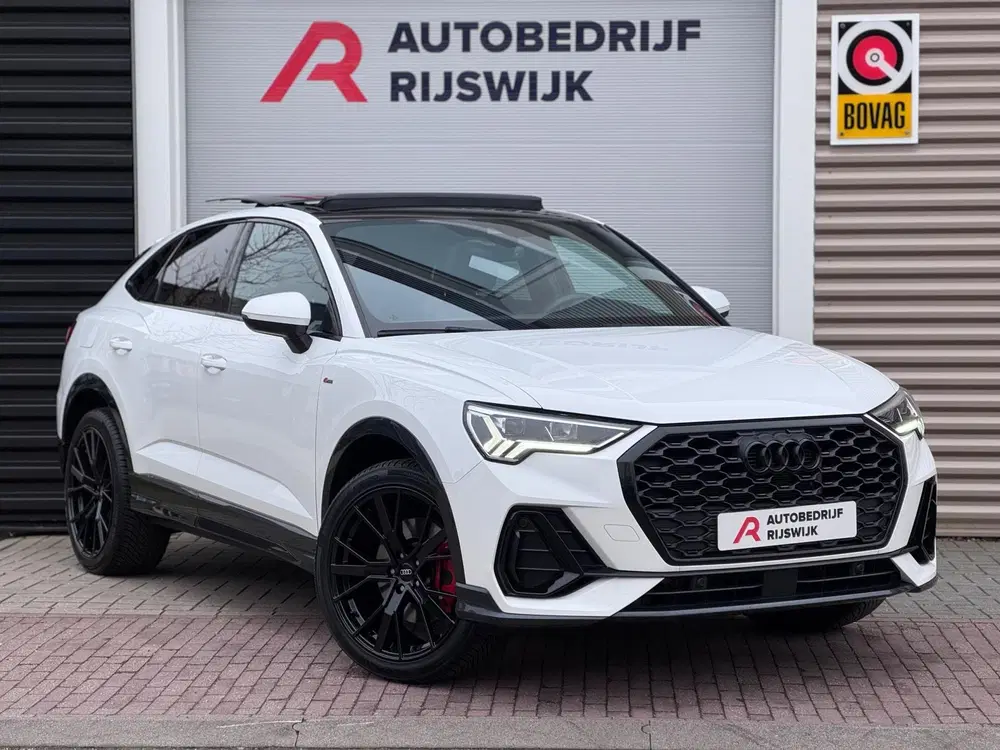 Audi Q3 45 TFSI e S Edition Pano uit 2022, foto 6