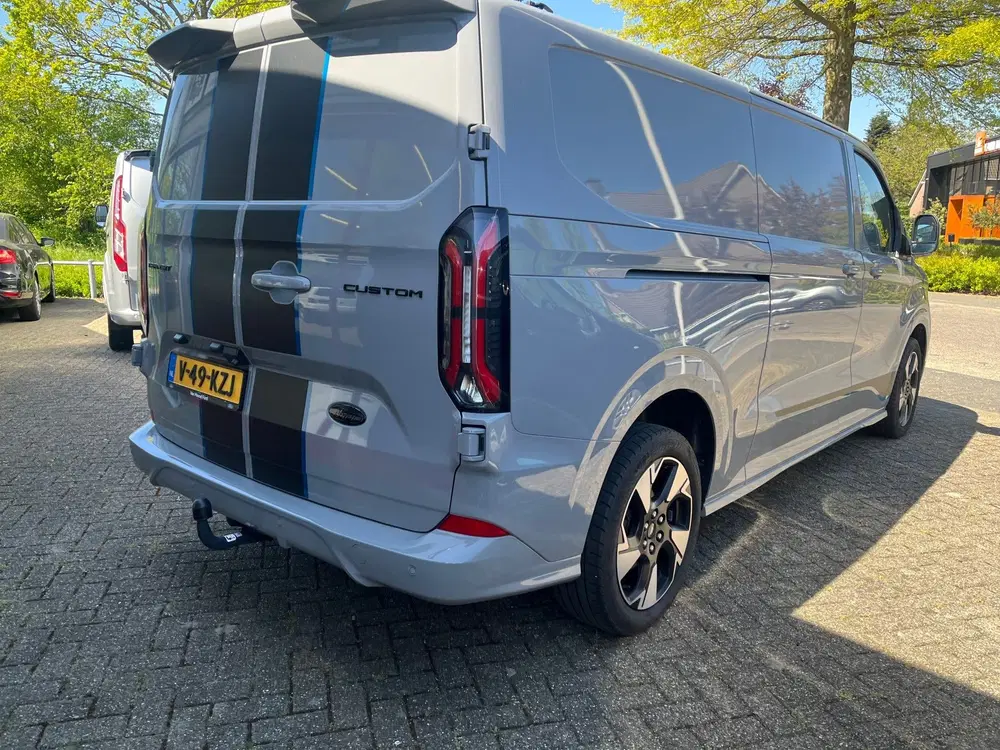 Ford Transit Custom 170 PK AUT L2H1 Sport BJ 12-2024 ALLE OP uit 2024, foto 2