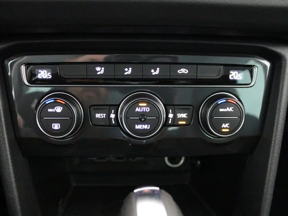 Volkswagen Tiguan 1.5 TSI ACT Comfortline Business uit 2020, foto 13