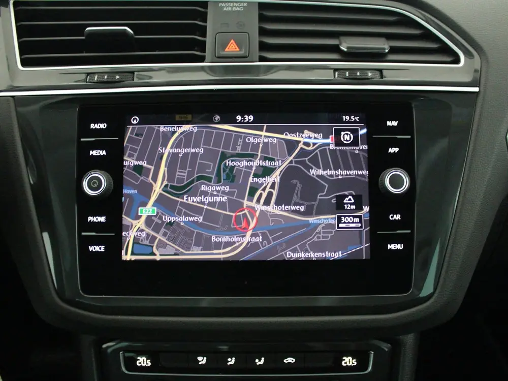 Volkswagen Tiguan 1.5 TSI ACT Comfortline Business uit 2020, foto 8