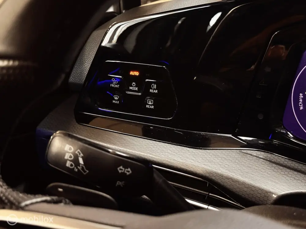 Volkswagen Golf 1.4 eHybrid GTE | PANO | IQ LIGHTS | BTW uit 2022, foto 15