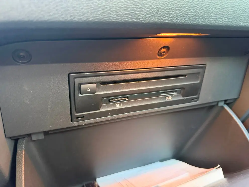 Volkswagen T-Cross 1.0 TSI Life, Navi, Aplle carplay, Cruise uit 2019, foto 14