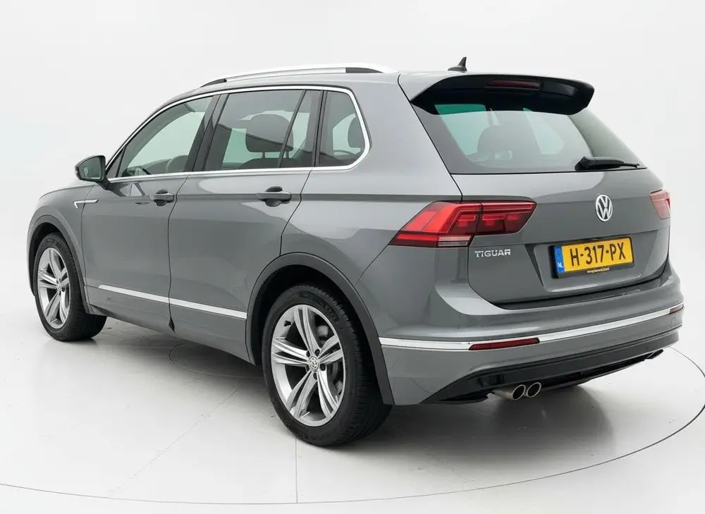 Volkswagen Tiguan 1.5 TSI R-LINE ADAPTIVE CRUISE DIGIDASH NA uit 2020, foto 4