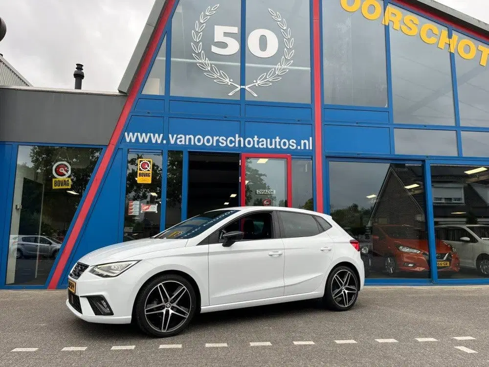 SEAT Ibiza 1.0 TSI FR Navi Carplay Led 5-Deurs Airco uit 2020, foto 2
