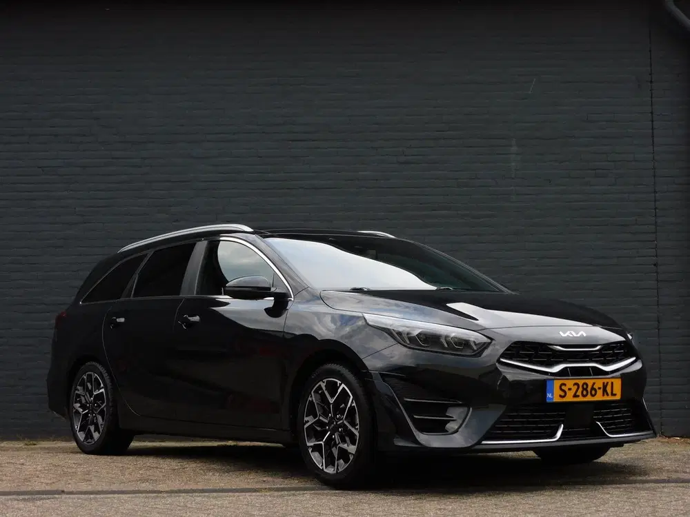 Kia Ceed 1.5 T-GDi GT-PlusLine 1e EIGENAAR CARP uit 2023, foto 2