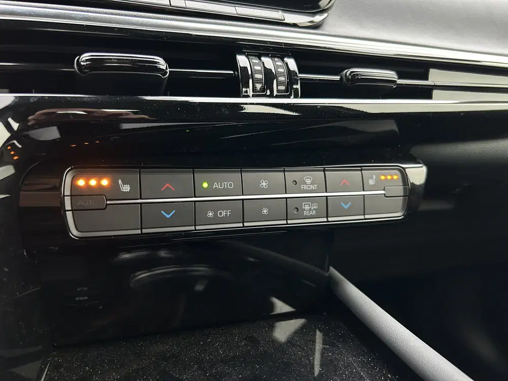 Toyota Mirai WATERSTOF H2 DYNAMIC JBL AUDIO APPLE CARPL uit 2022, foto 8