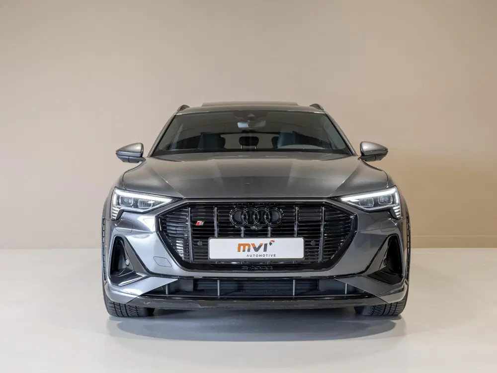 Audi e-tron S quattro 95 kWh SOH 89% uit 2020, foto 10