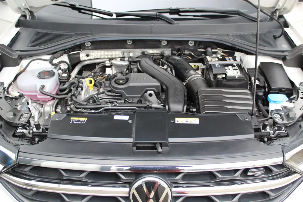 Volkswagen T-Roc 1.5-150pk R-Line Edition DSG-AUTOMAAT ! Gun uit 2024, foto 4