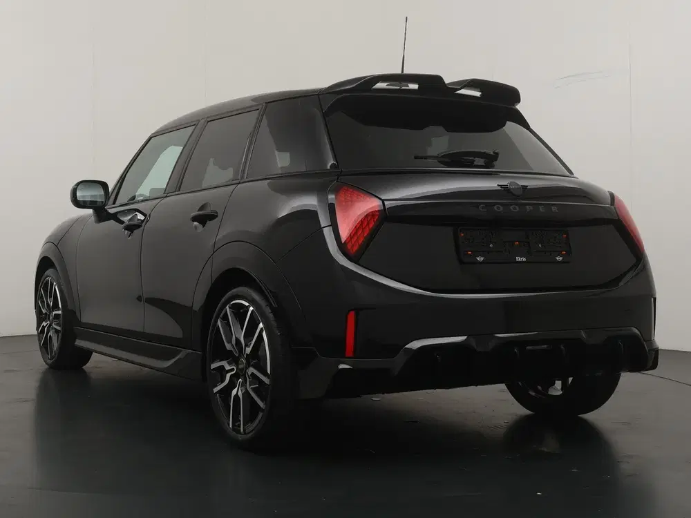 Mini John Cooper Works Cooper C John Cooper Works uit 2025, foto 11