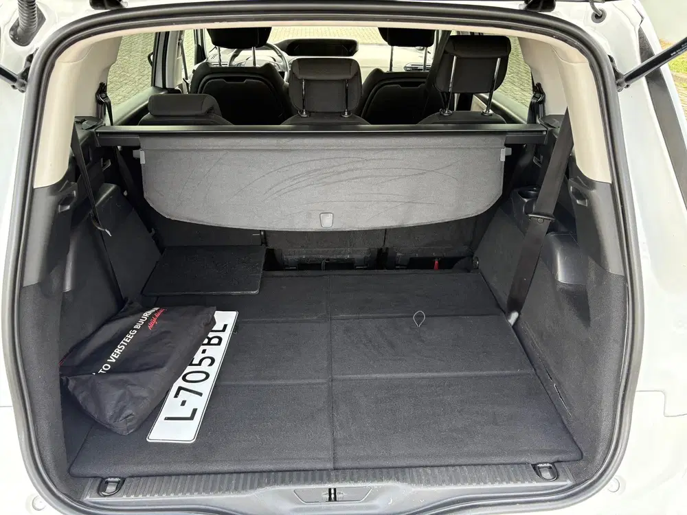 Citroën Grand C4 SpaceTourer Citroen Grand C4 SpaceTourer 1.2 PureTech uit 2021, foto 13