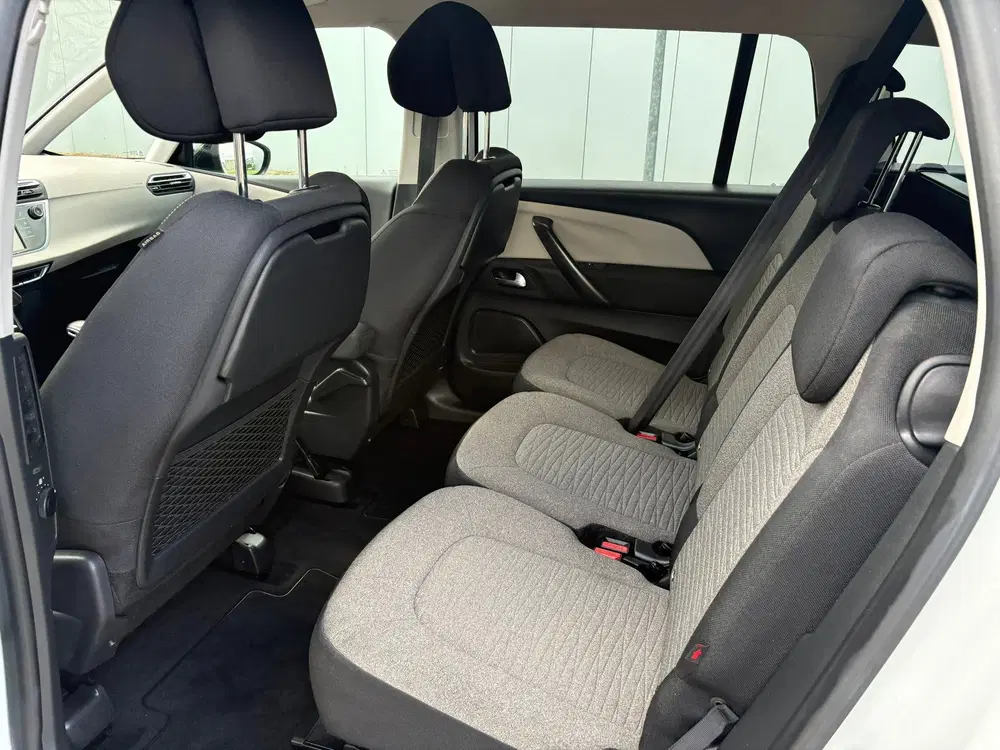 Citroën Grand C4 SpaceTourer Citroen Grand C4 SpaceTourer 1.2 PureTech uit 2021, foto 8