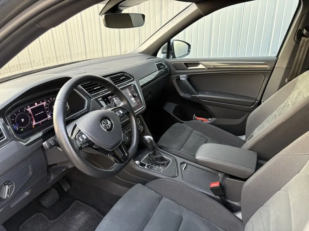 Volkswagen Tiguan Allspace 1.5 TSI AUT R-LINE 7PERS. PANODAK uit 2020, foto 11