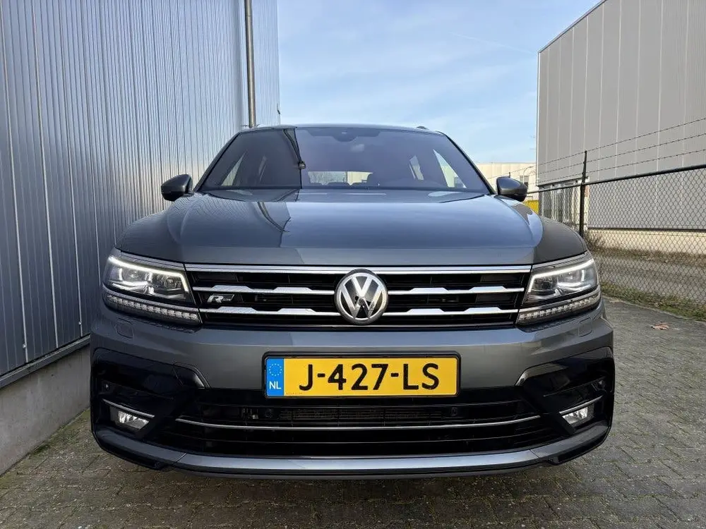 Volkswagen Tiguan Allspace 1.5 TSI AUT R-LINE 7PERS. PANODAK uit 2020, foto 9