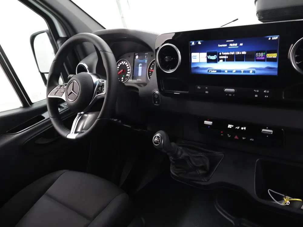 Mercedes-Benz Sprinter 315 CDI uit 2024, foto 10