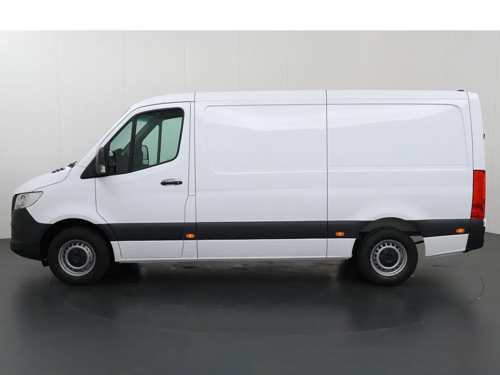 Mercedes-Benz Sprinter 315 CDI uit 2024, foto 6