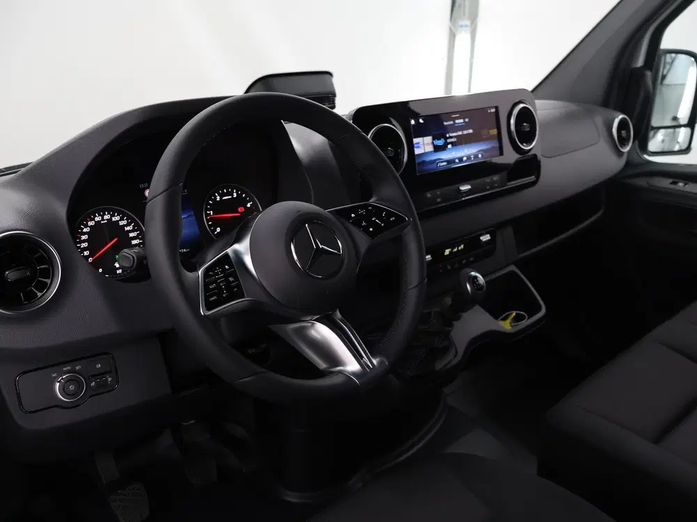 Mercedes-Benz Sprinter 315 CDI uit 2024, foto 8