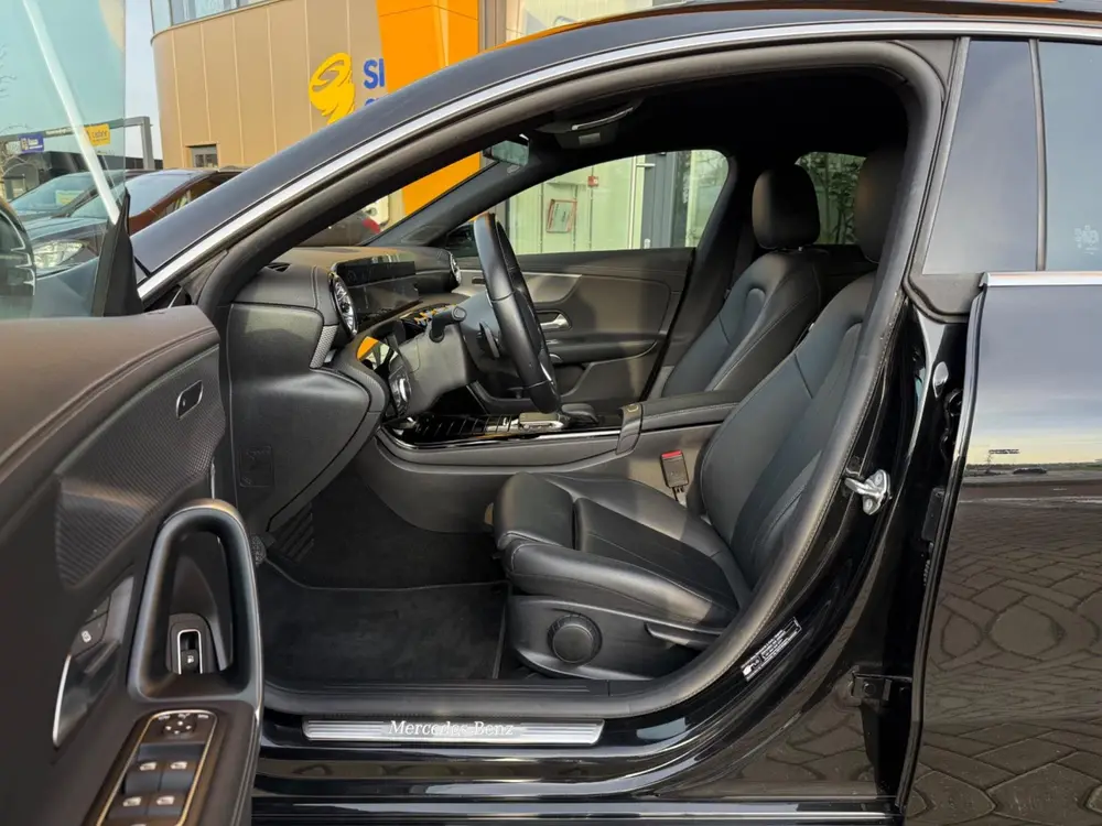 Mercedes-Benz CLA 250 e Premium uit 2021, foto 7