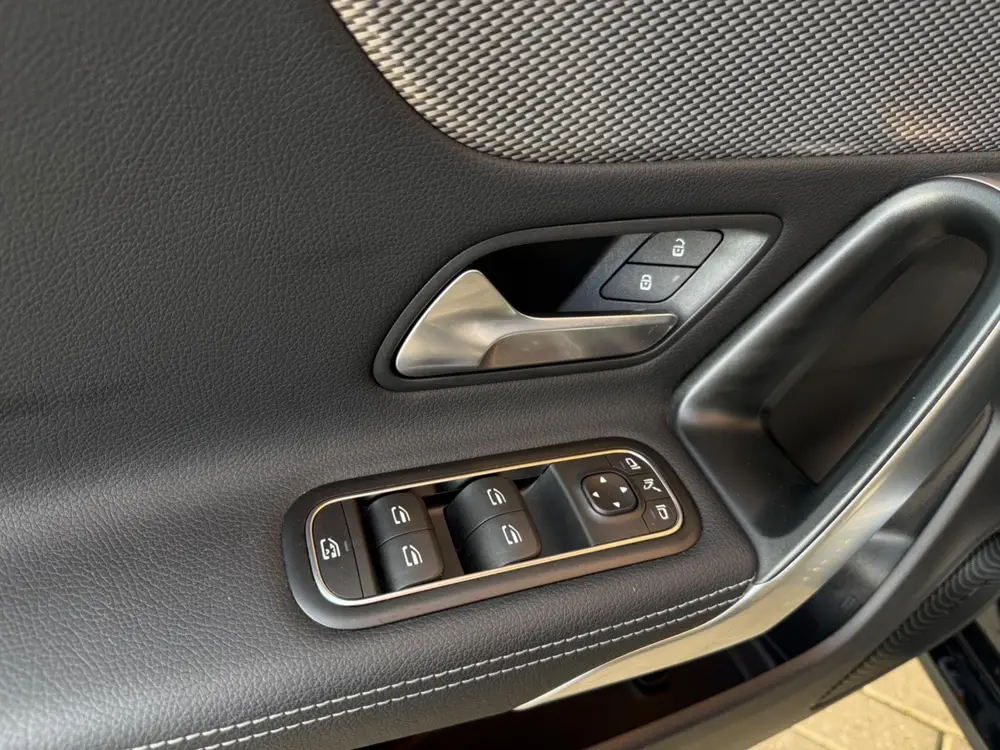 Mercedes-Benz CLA 250 e Premium uit 2021, foto 8
