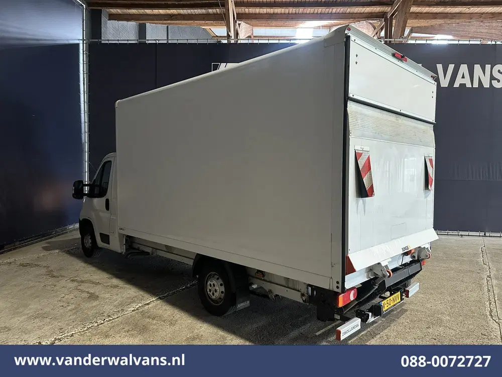 Peugeot Boxer 2.2 BlueHDi 141pk Bakwagen 436cm Lang Laad uit 2022, foto 11