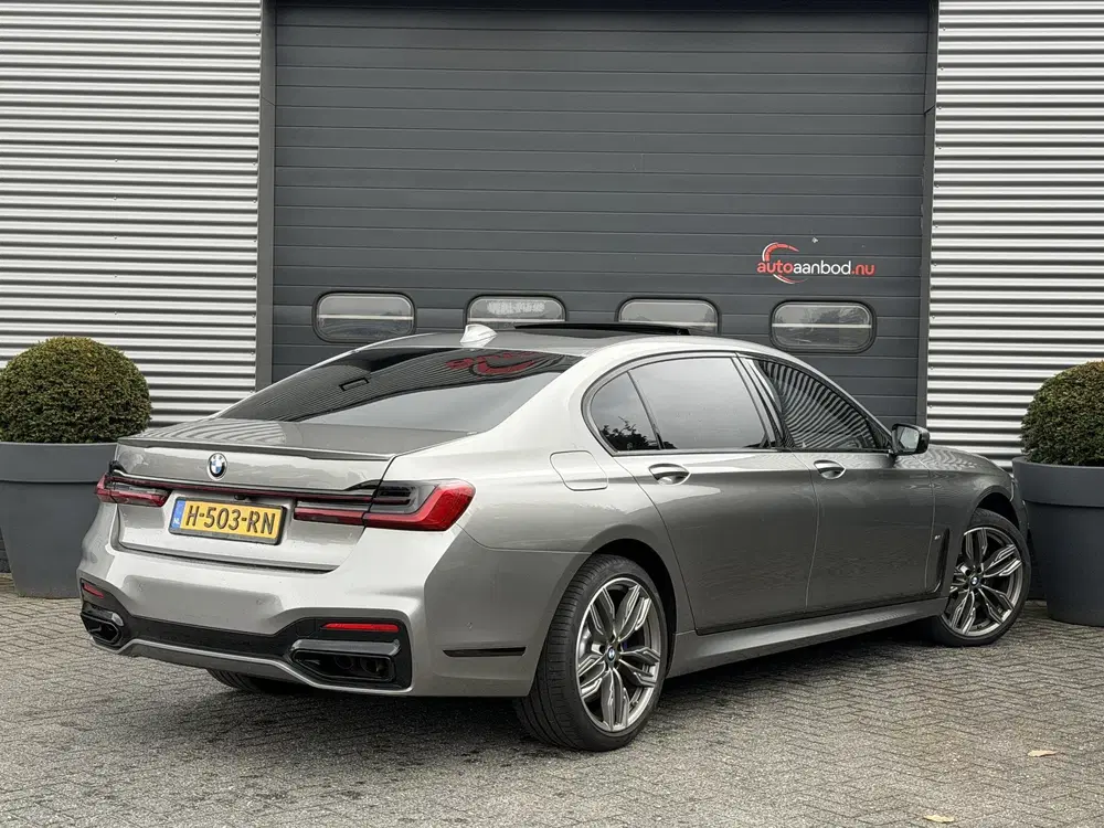 BMW 7-serie 750Li xDrive High Executive M-Sport uit 2019, foto 2