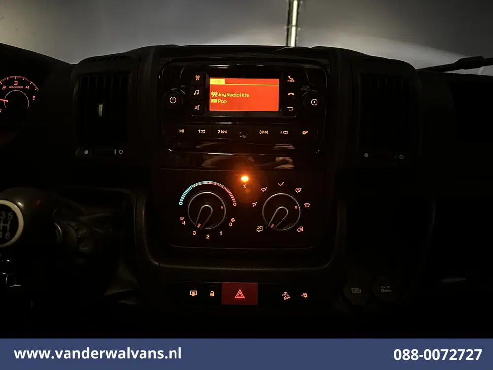 Peugeot Boxer 2.2 BlueHDi 165pk Bakwagen 434cm Lang Laad uit 2024, foto 16