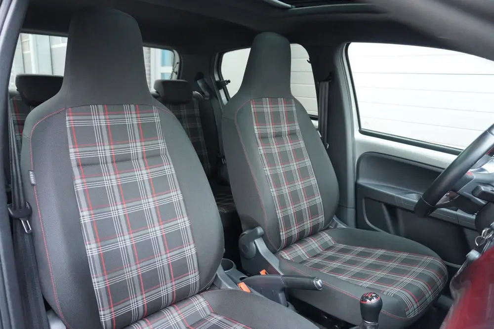 Volkswagen Up! 1.0 TSI GTI uit 2019, foto 7