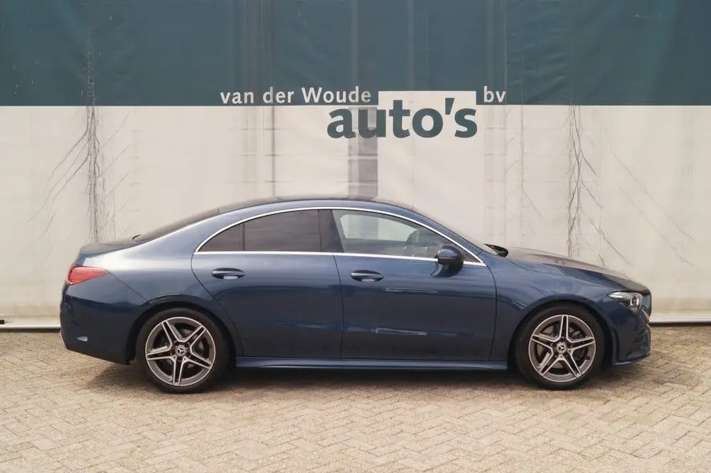 Mercedes-Benz CLA 200 163pk Automaat AMG Business Sol uit 2021, foto 2