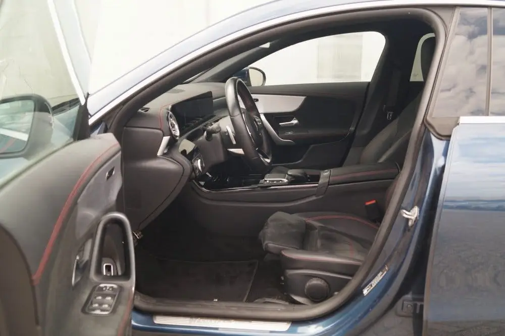 Mercedes-Benz CLA 200 163pk Automaat AMG Business Sol uit 2021, foto 7