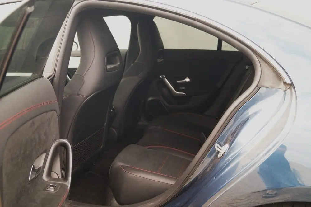 Mercedes-Benz CLA 200 163pk Automaat AMG Business Sol uit 2021, foto 8